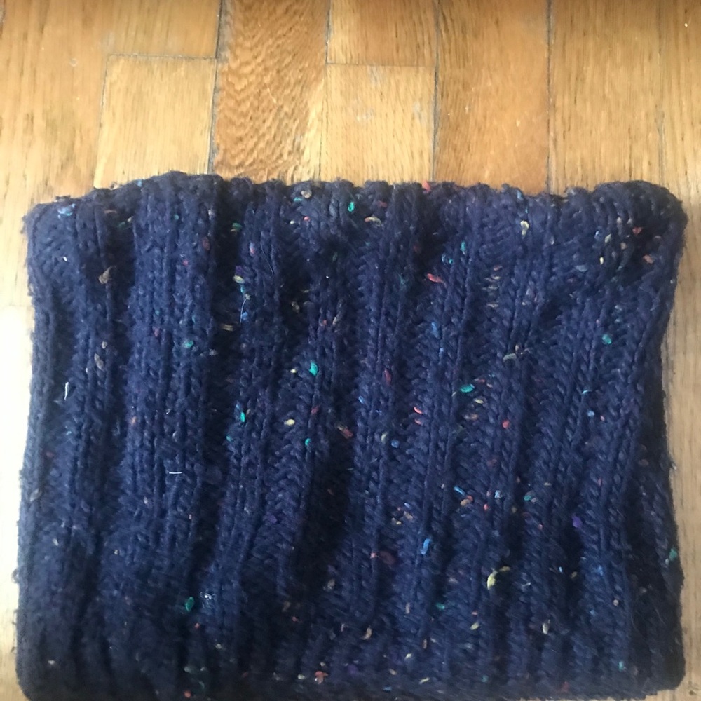 scarf 🧣 - Picture 5 of 6